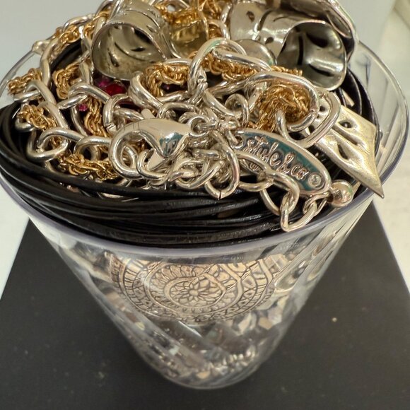 Mixed Jewelry Lot Wearable Silver & Gold Tone Chains Bracelets Necklaces Rings - Picture 7 of 14
